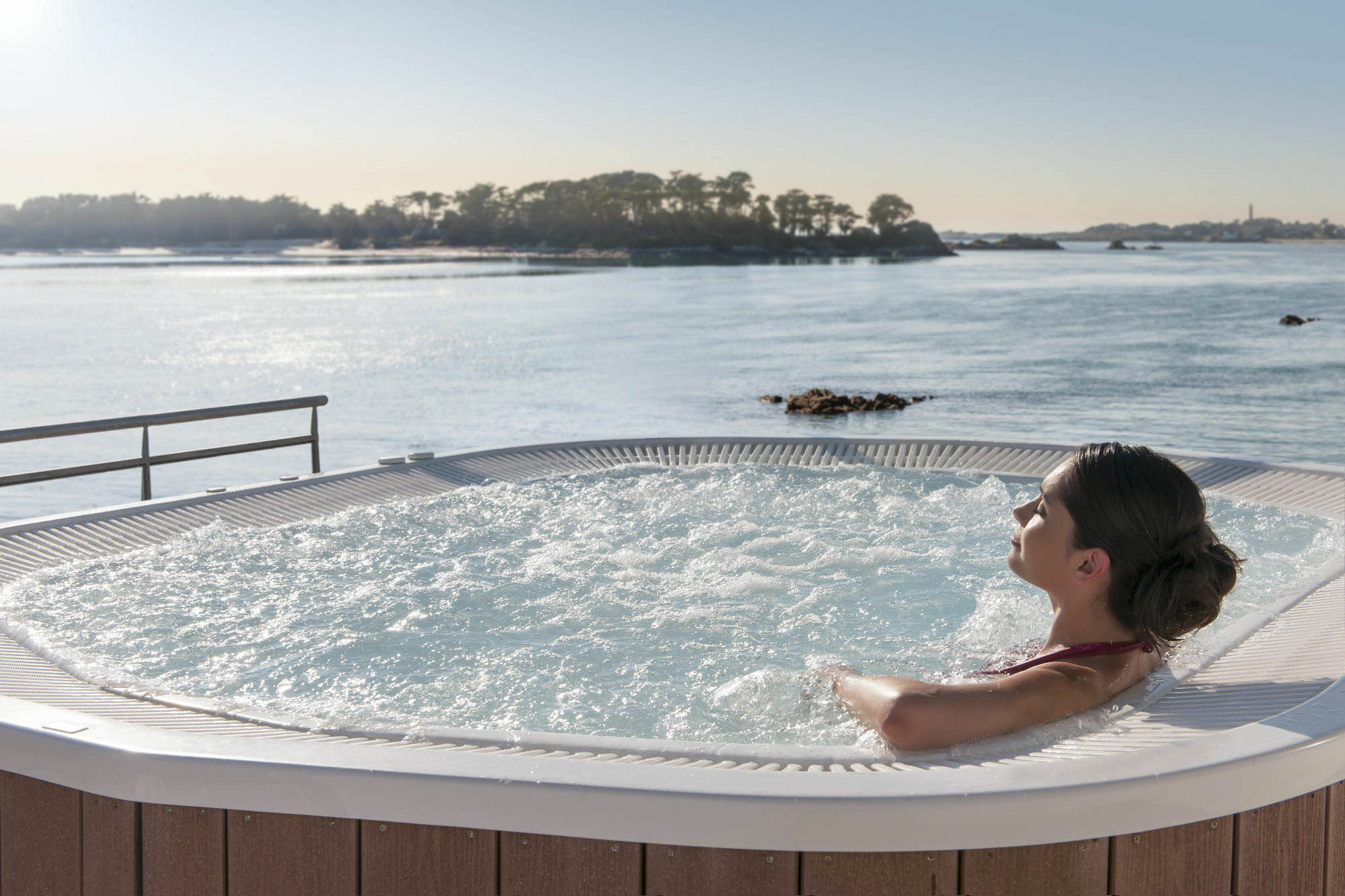 Hotel Valdys Thalasso & Spa - Beau Rivage Роскоф Экстерьер фото
